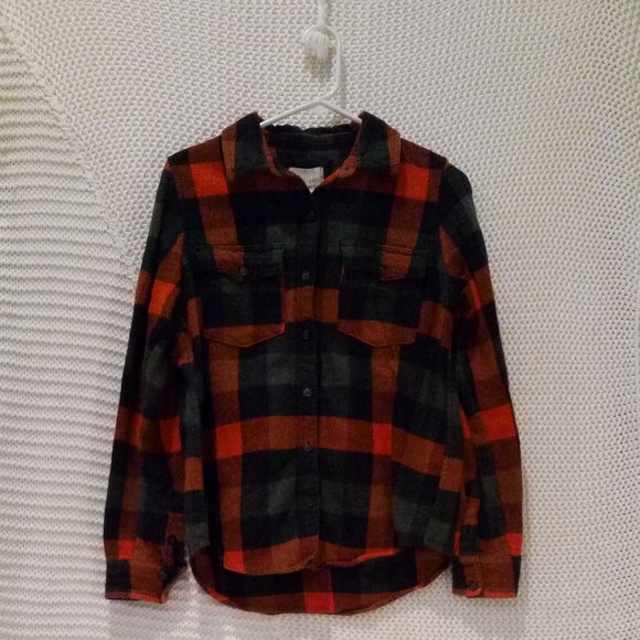 Forever 21 Tops - Forever 21 • Plaid Brick Red Lumberjack Flannel